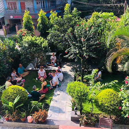 Hotel Guru Pokhara Extérieur photo