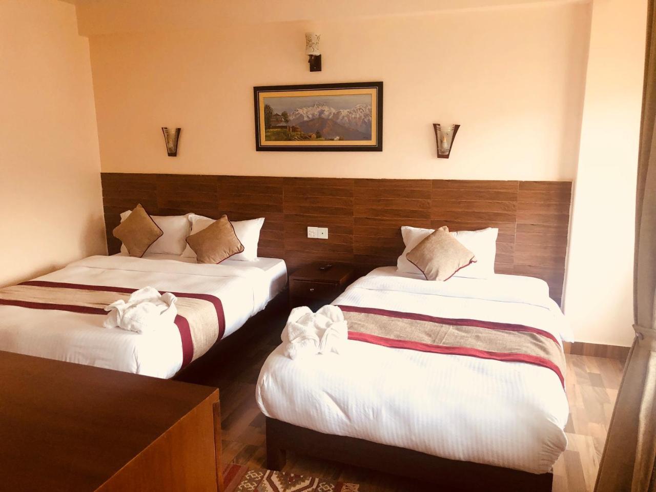 Hotel Guru Pokhara Extérieur photo