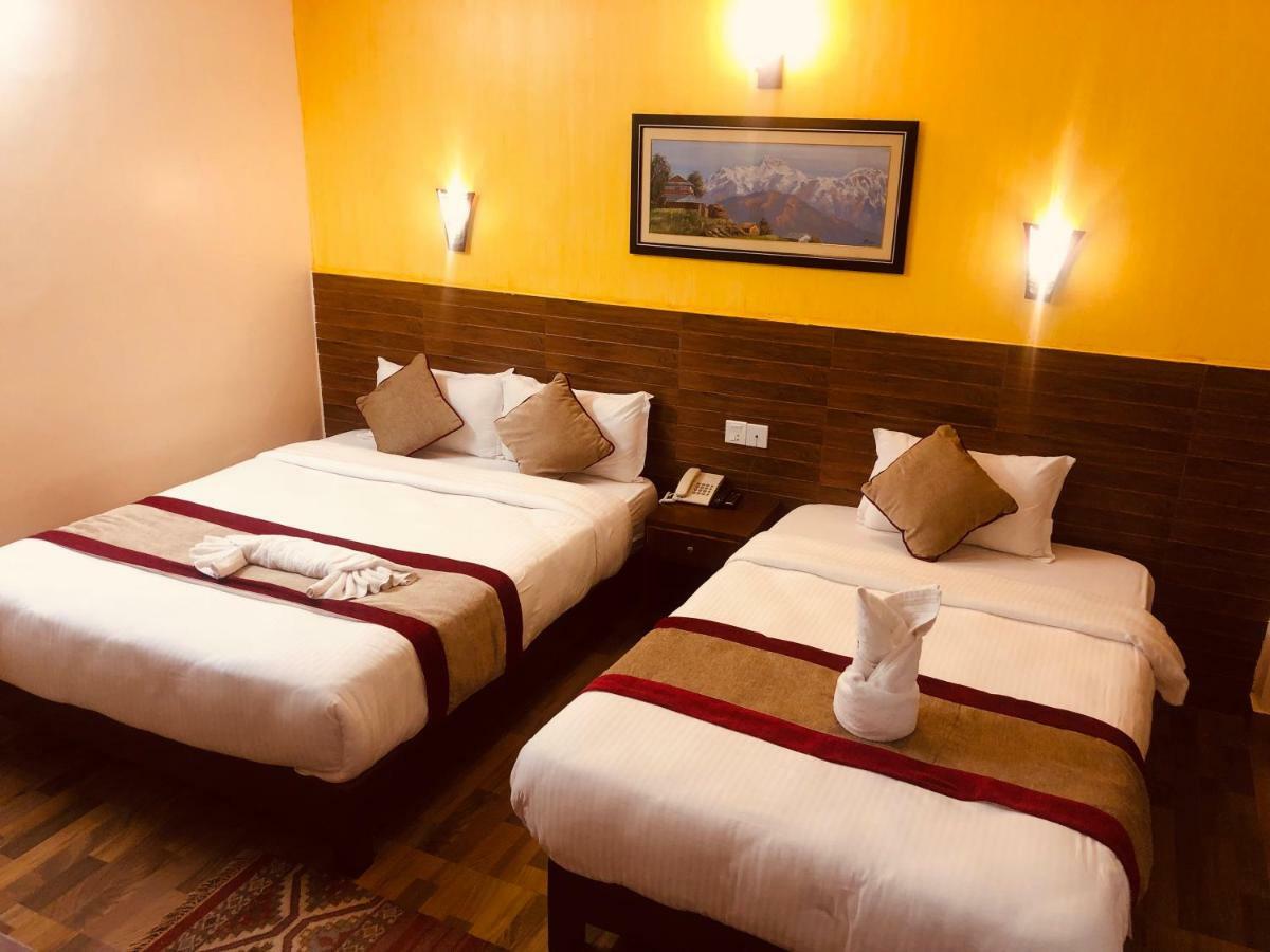 Hotel Guru Pokhara Extérieur photo