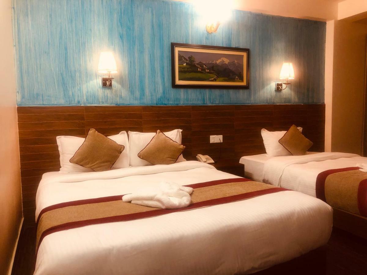 Hotel Guru Pokhara Extérieur photo