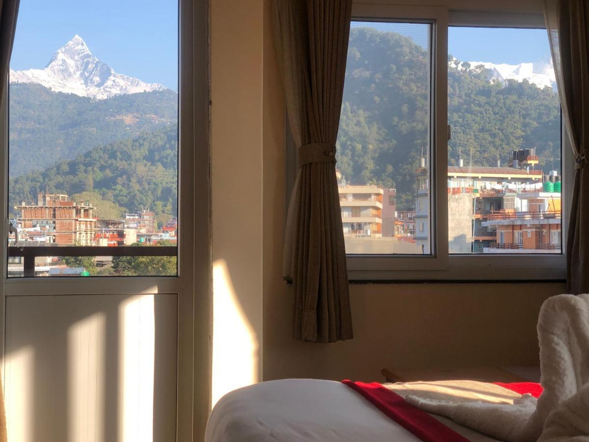 Hotel Guru Pokhara Extérieur photo